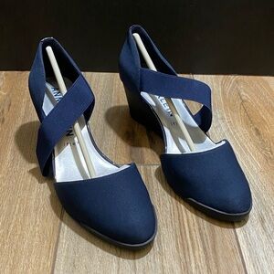 Anne Kline IFlex Tara2 Wedge Heels Size 9.5 Color Navy